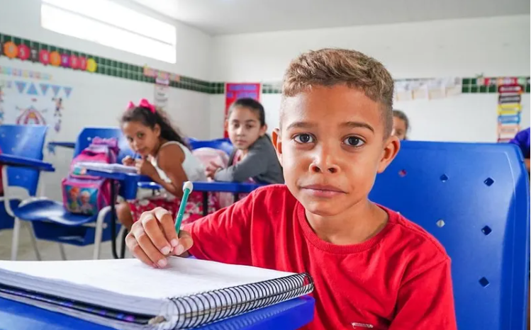 Escola Francisco Mangabeira é selecionada para a 1ª edição do TIMSS no Brasil